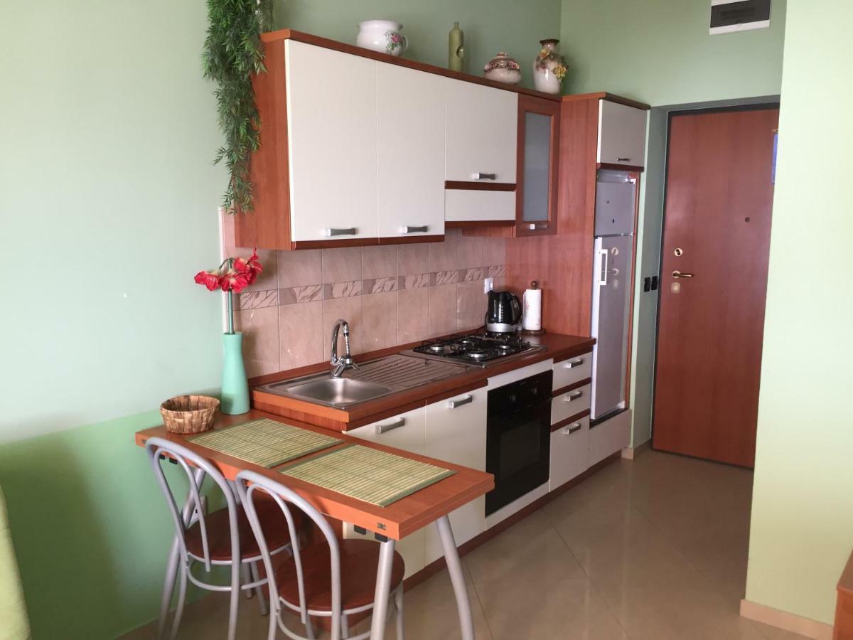 Studio Apartment Antonija Opatija Bagian luar foto
